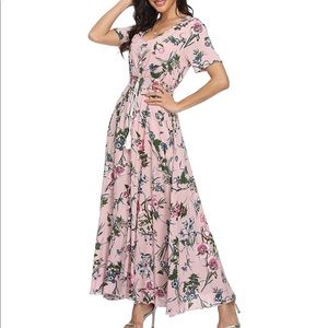 Amazon Woman V-Neck  Floral Print Maxi Dress Size Medium
